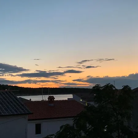 Theresa * Barbat na Rabu